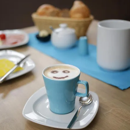 Alte Schule * לינדאו