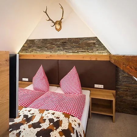 Alte Schule * לינדאו